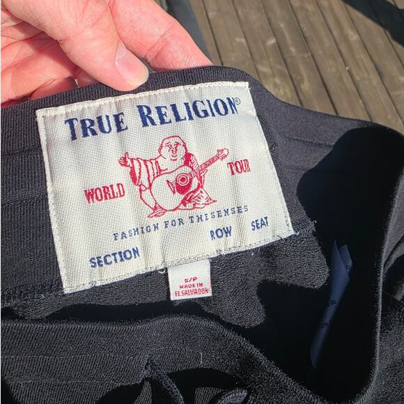 True Religion Broken Graphic Jogger Black Sweatpants - Picture 3 of 5